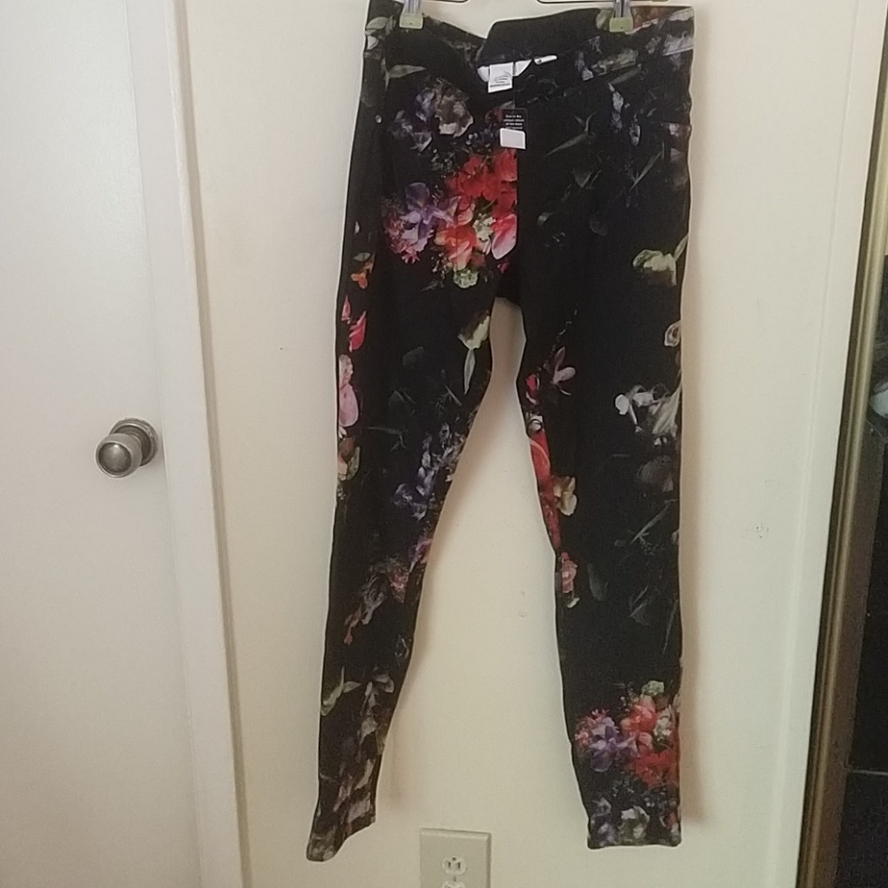 HUE floral jeggings L